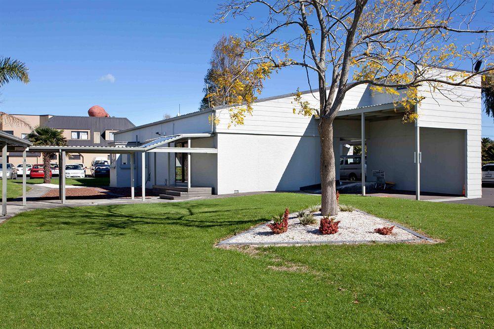 Хостел Kiwi Airport Backpackers Окленд Экстерьер фото