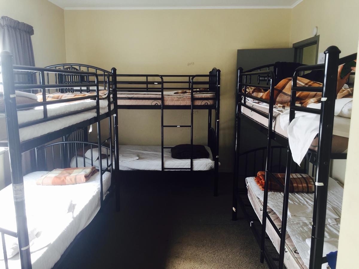 Хостел Kiwi Airport Backpackers Окленд Экстерьер фото